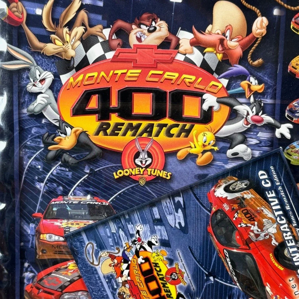 Looney Tunes NASCAR Monte‎ Carlo 400 2002 Program CD and Collectors Pin NEW